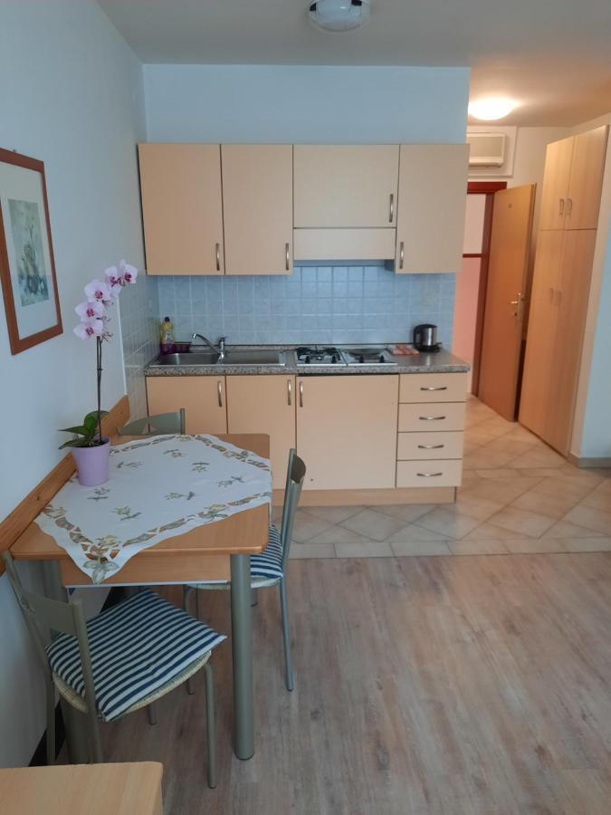 Apartmani Lorena Pula Exterior photo